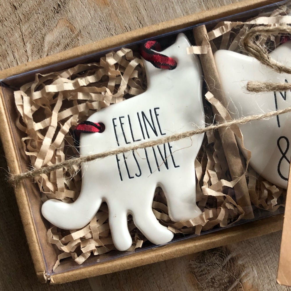 SOLD • Rae Dunn Cat Christmas Ornaments 🐱🐈🎄 NIB - Picture 4 of 6